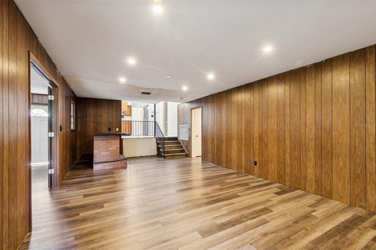 2027 Park Street N, Saint Petersburg, FL 33710 Photo