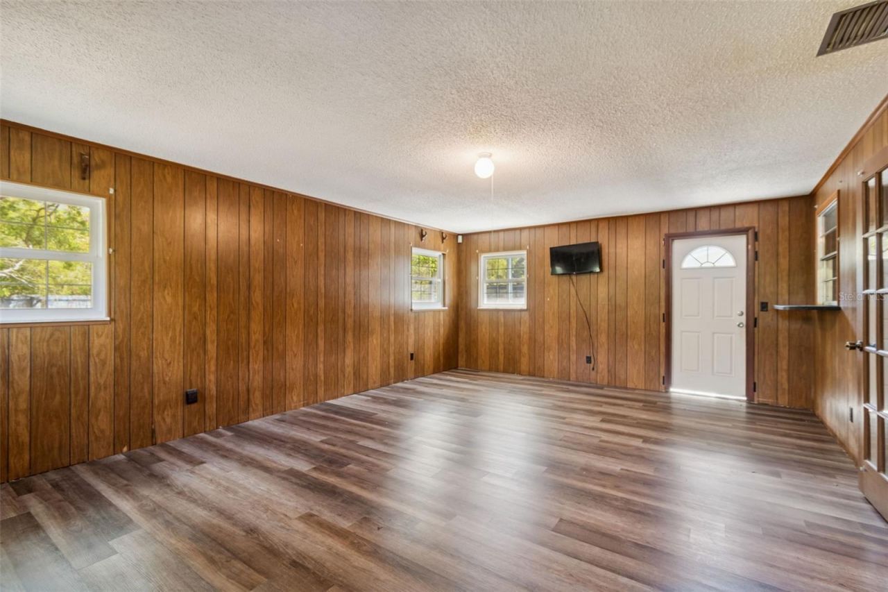 2027 Park Street N, Saint Petersburg, FL 33710 Photo