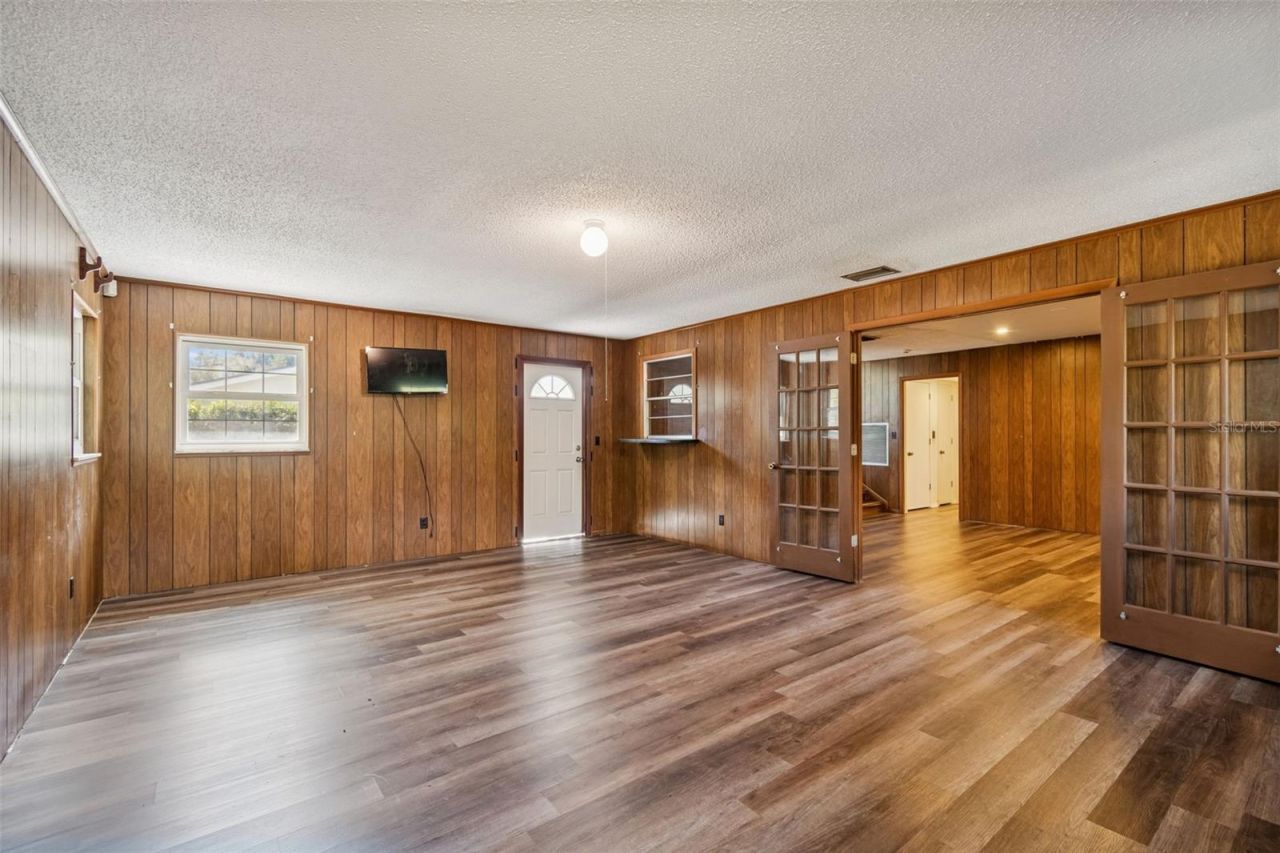 2027 Park Street N, Saint Petersburg, FL 33710 Photo