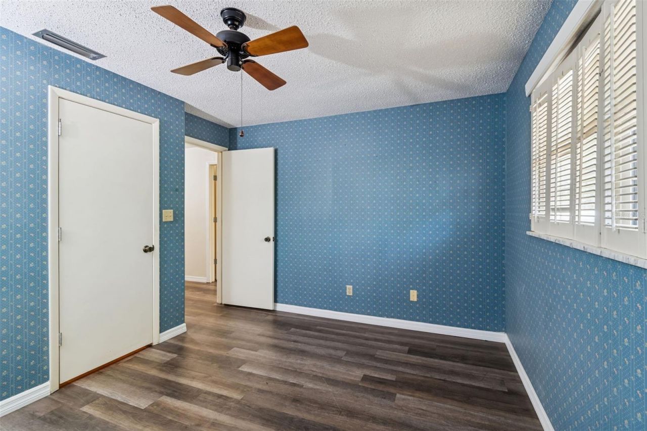 2027 Park Street N, Saint Petersburg, FL 33710 Photo