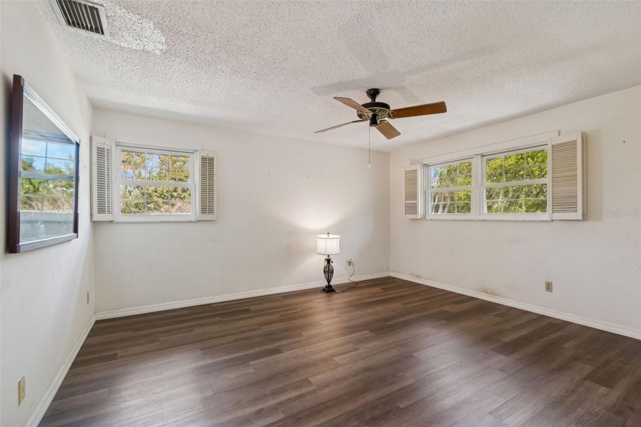 2027 Park Street N, Saint Petersburg, FL 33710 Photo