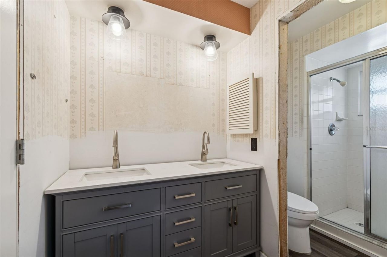 2027 Park Street N, Saint Petersburg, FL 33710 Photo