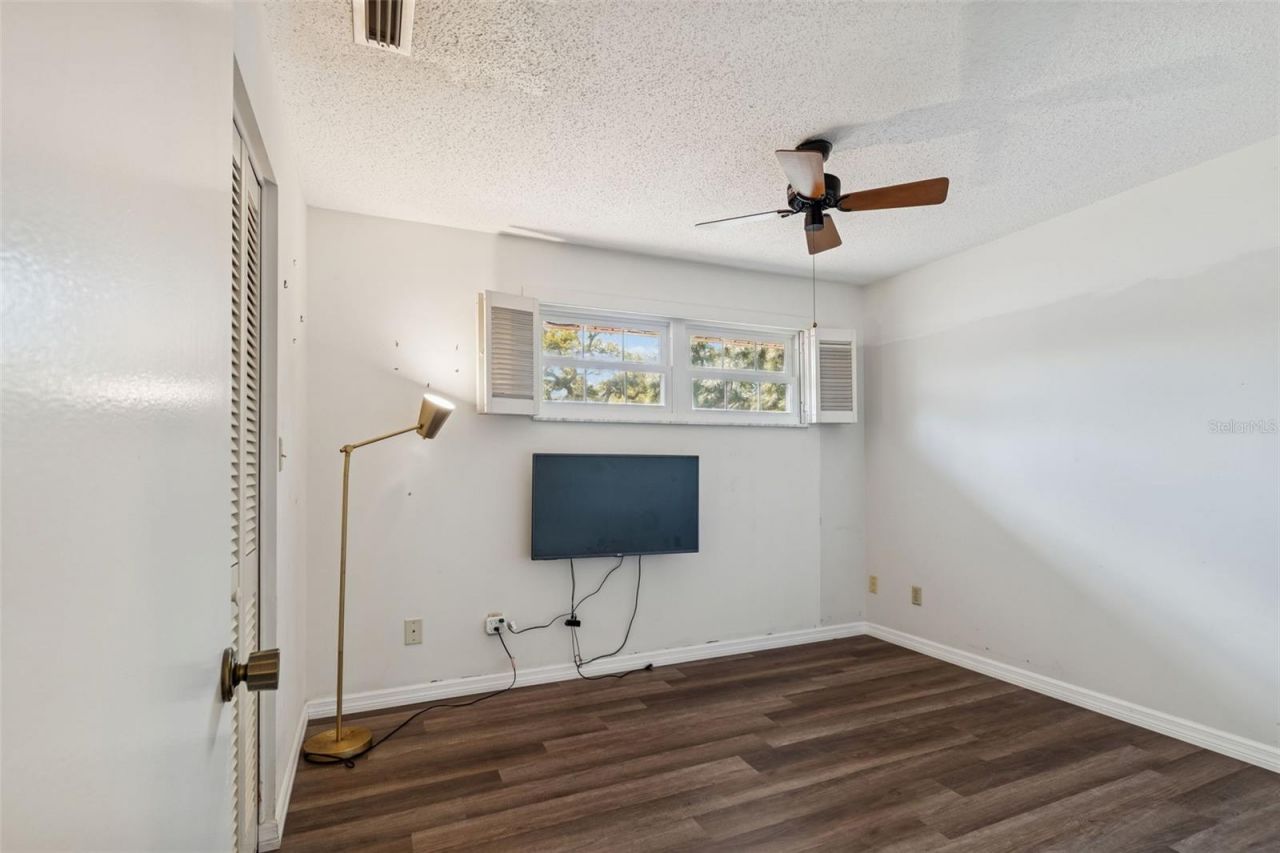 2027 Park Street N, Saint Petersburg, FL 33710 Photo