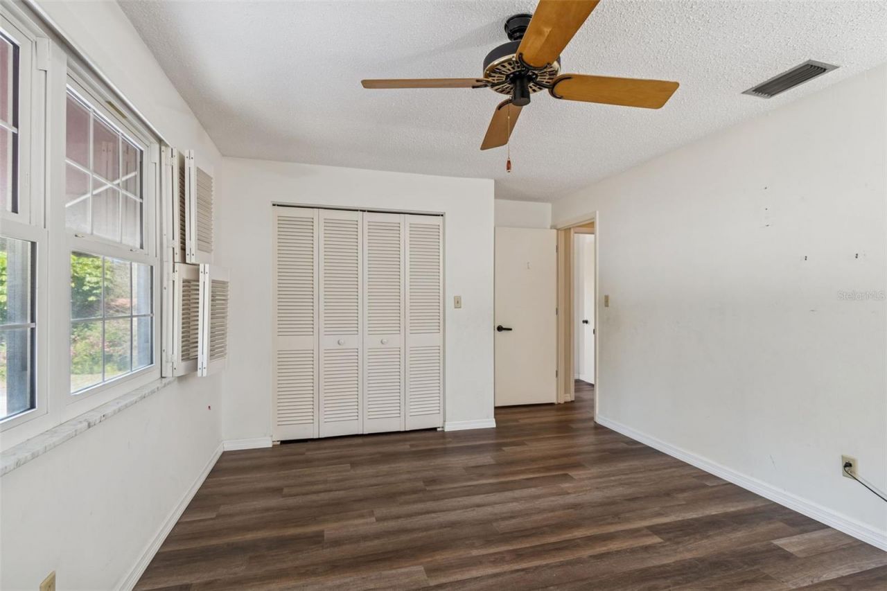 2027 Park Street N, Saint Petersburg, FL 33710 Photo