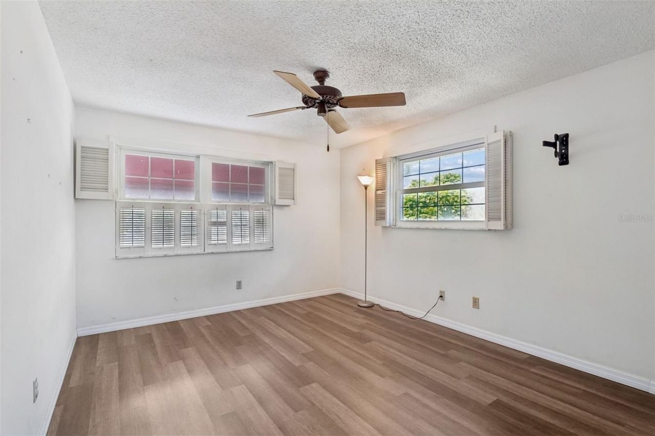 2027 Park Street N, Saint Petersburg, FL 33710 Photo