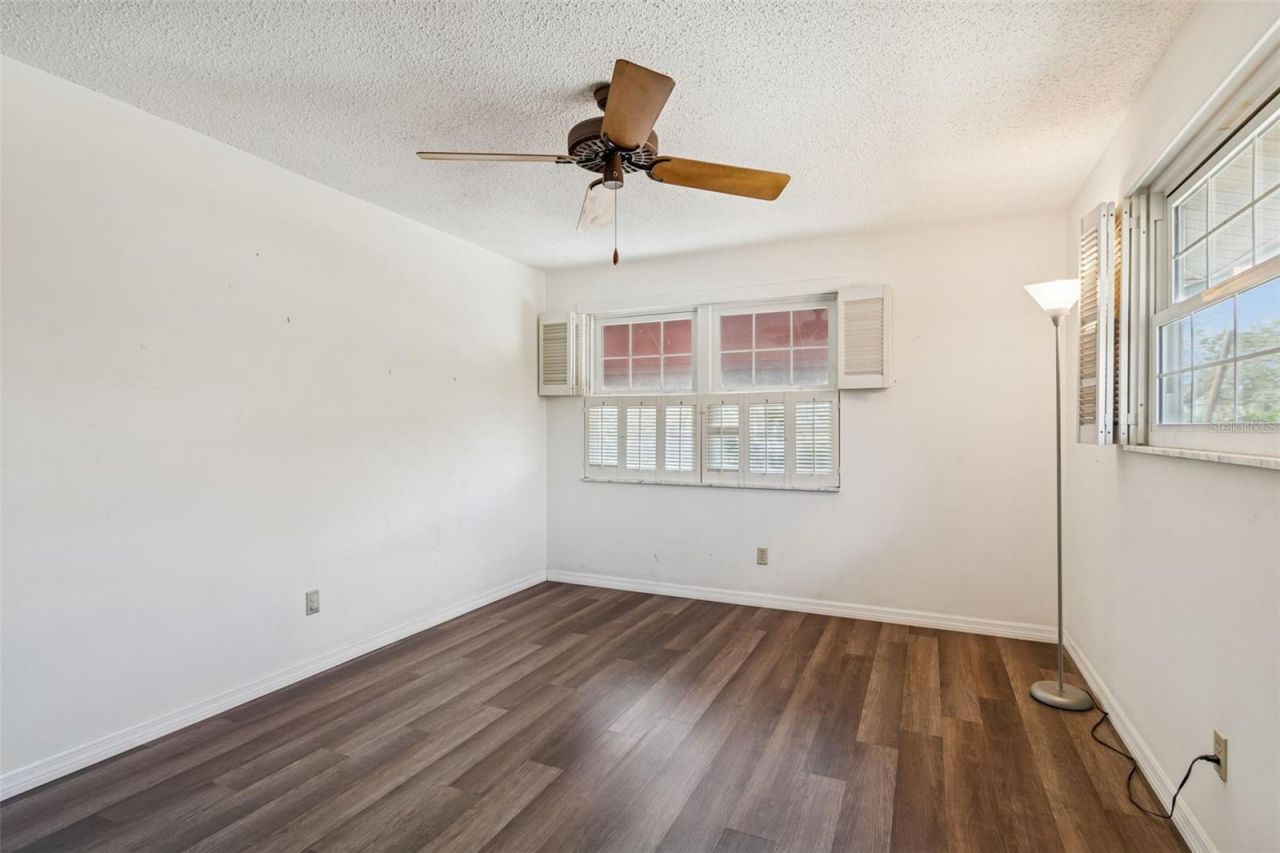 2027 Park Street N, Saint Petersburg, FL 33710 Photo