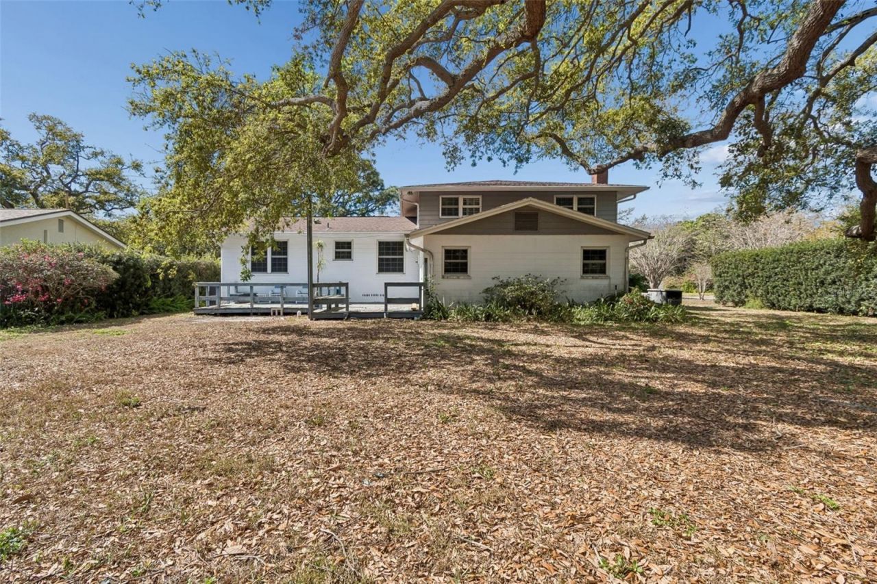 2027 Park Street N, Saint Petersburg, FL 33710 Photo