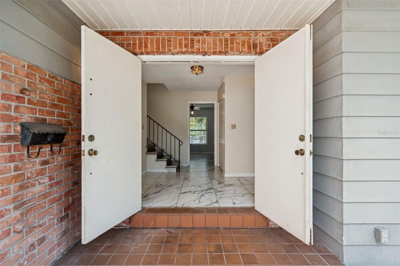 2027 Park Street N, Saint Petersburg, FL 33710 Photo