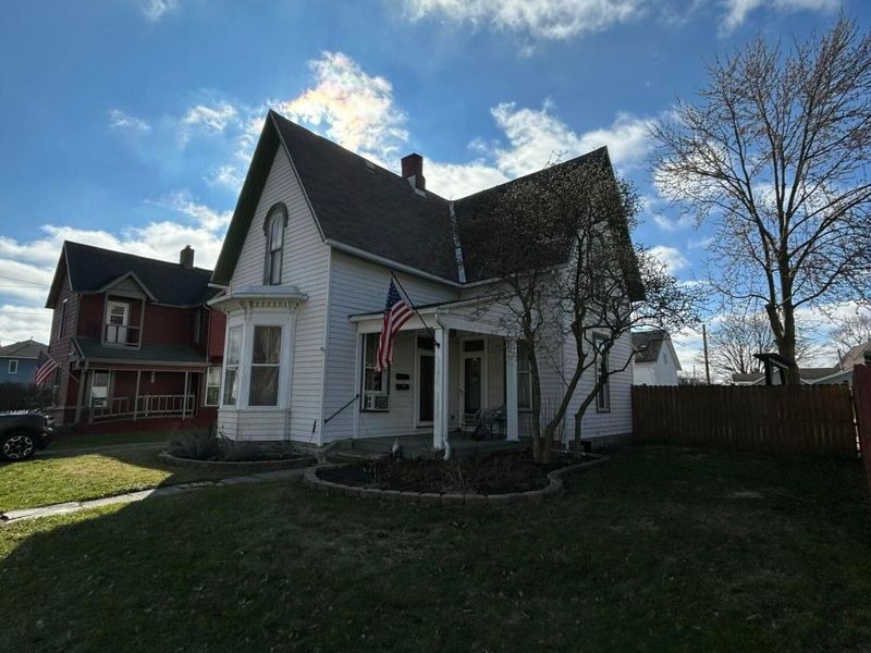 511 E 5th Street, Marysville, OH 43040 Photo 1