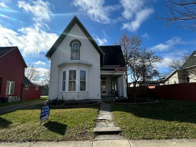 511 E 5th Street, Marysville, OH 43040 Photo 1
