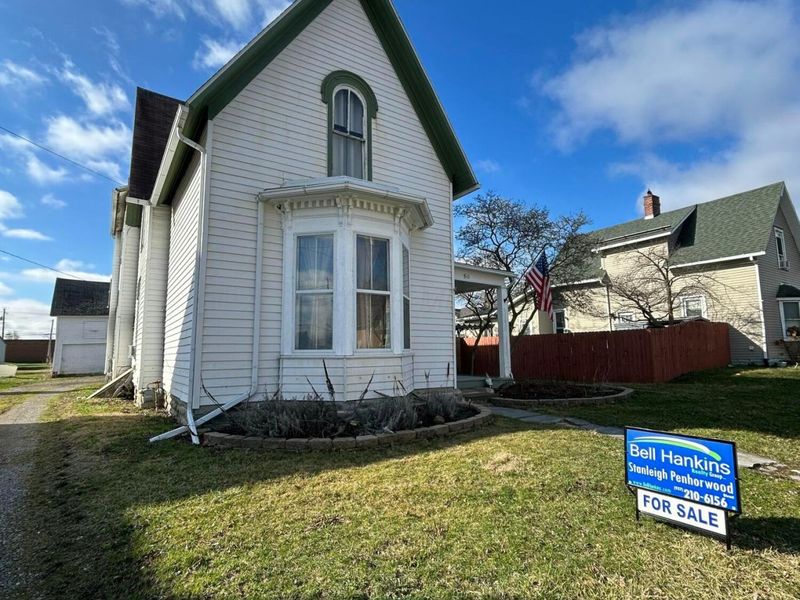 511 E 5th Street, Marysville, OH 43040 Photo 2