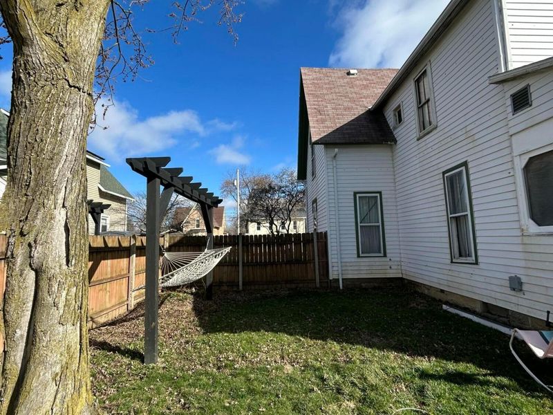 511 E 5th Street, Marysville, OH 43040 Photo 5