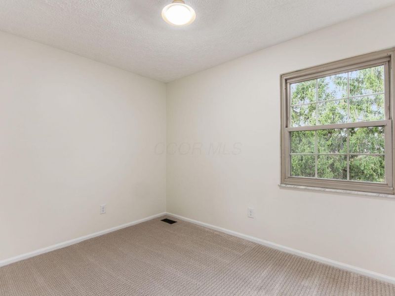 3873 Tweedsmuir Drive, Columbus, OH 43221 Photo 29