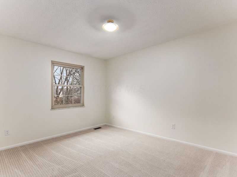 3873 Tweedsmuir Drive, Columbus, OH 43221 Photo 31