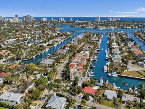 1414 SE 12th Street, Unit 3c, Fort Lauderdale, FL 33316