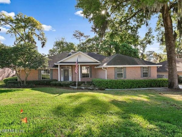 4531 BEACON Drive W, Jacksonville, FL 32225