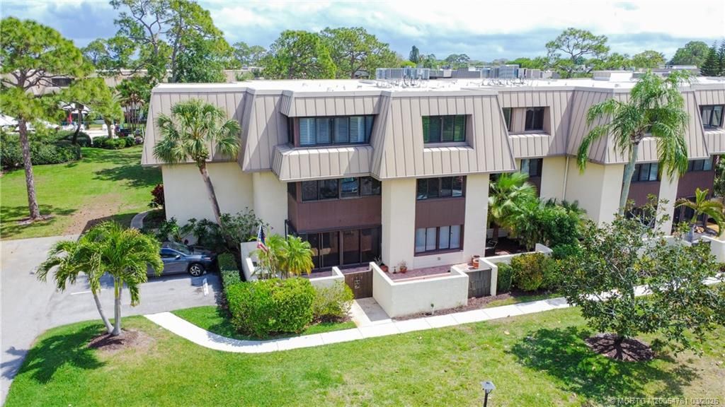 1800 SE Saint Lucie Boulevard, Unit 9-107, Stuart, FL 34996 Photo