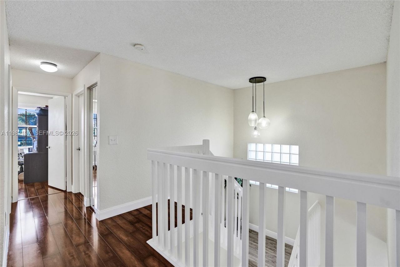 2163 NW 157th Ln , Pembroke Pines, FL 33028 Photo