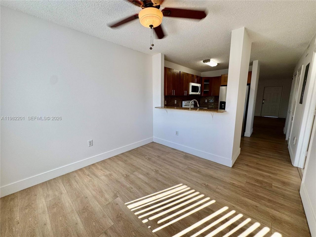 4681 NW 9th St , Unit 211, Miami, FL 33126 Photo