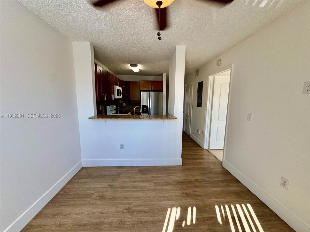 4681 NW 9th St , Unit 211, Miami, FL 33126 Photo