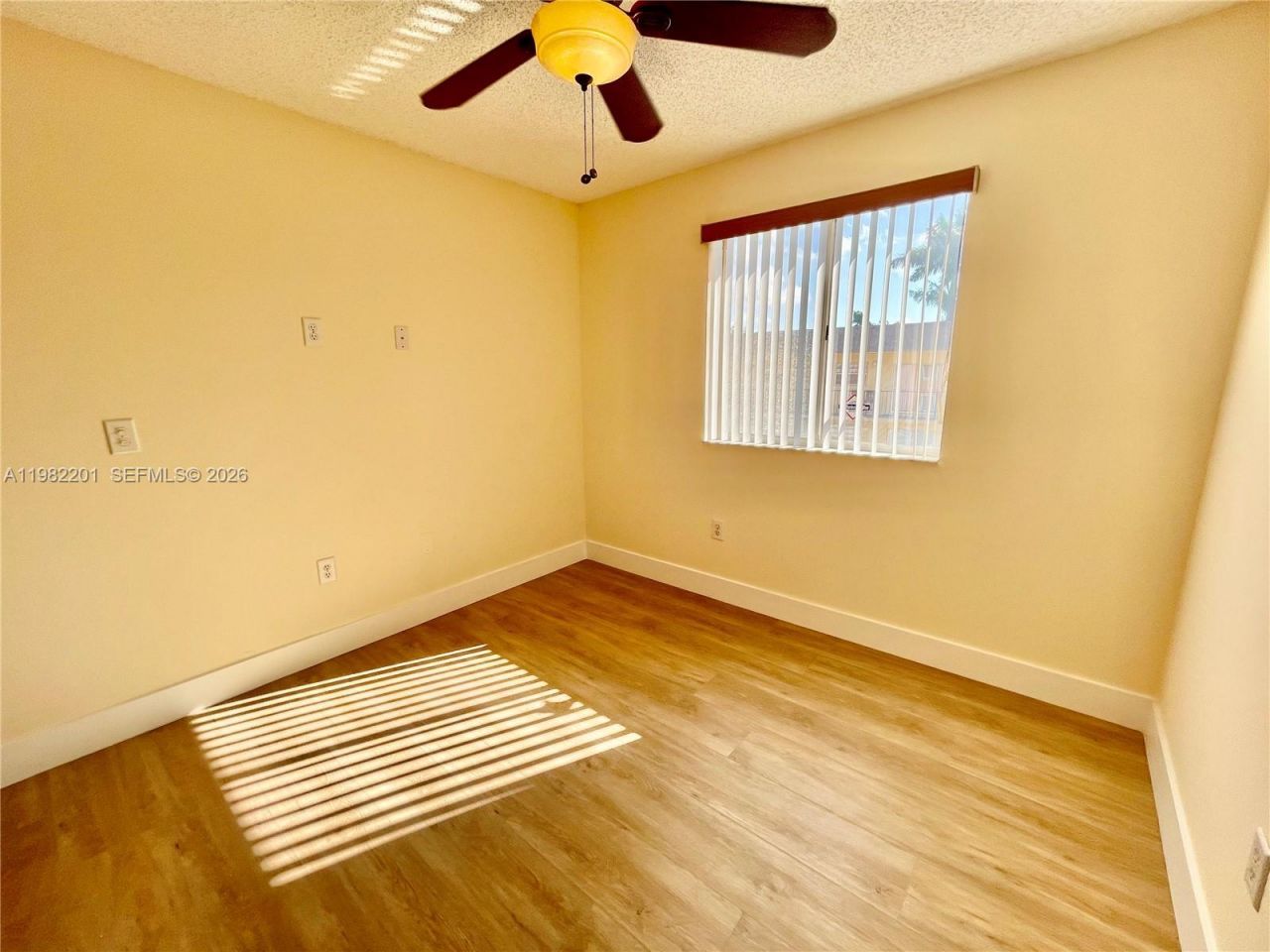 4681 NW 9th St , Unit 211, Miami, FL 33126 Photo