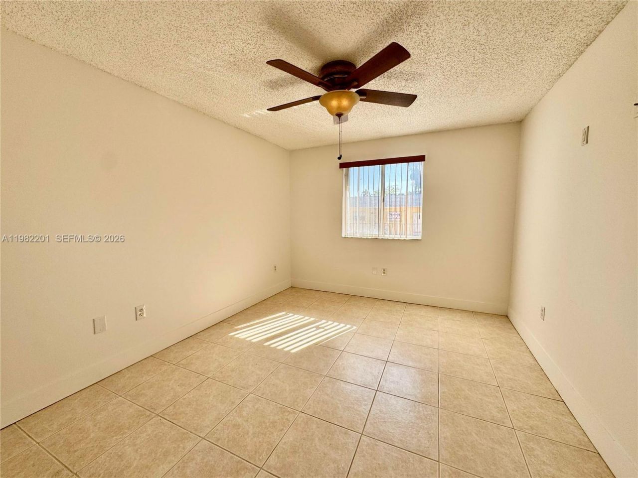 4681 NW 9th St , Unit 211, Miami, FL 33126 Photo