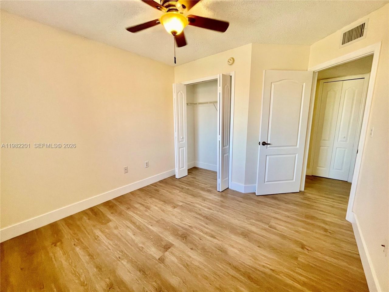 4681 NW 9th St , Unit 211, Miami, FL 33126 Photo