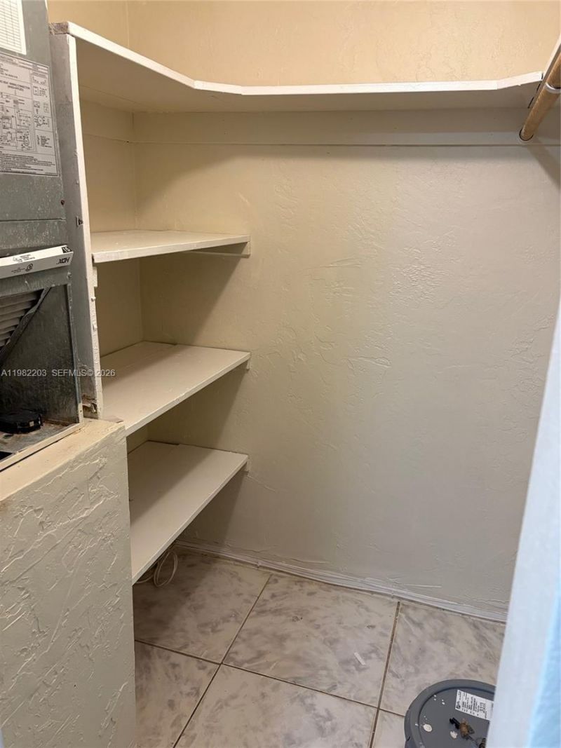 16215 NE 18th Ct, Unit 212, North Miami Beach, FL 33162 Photo