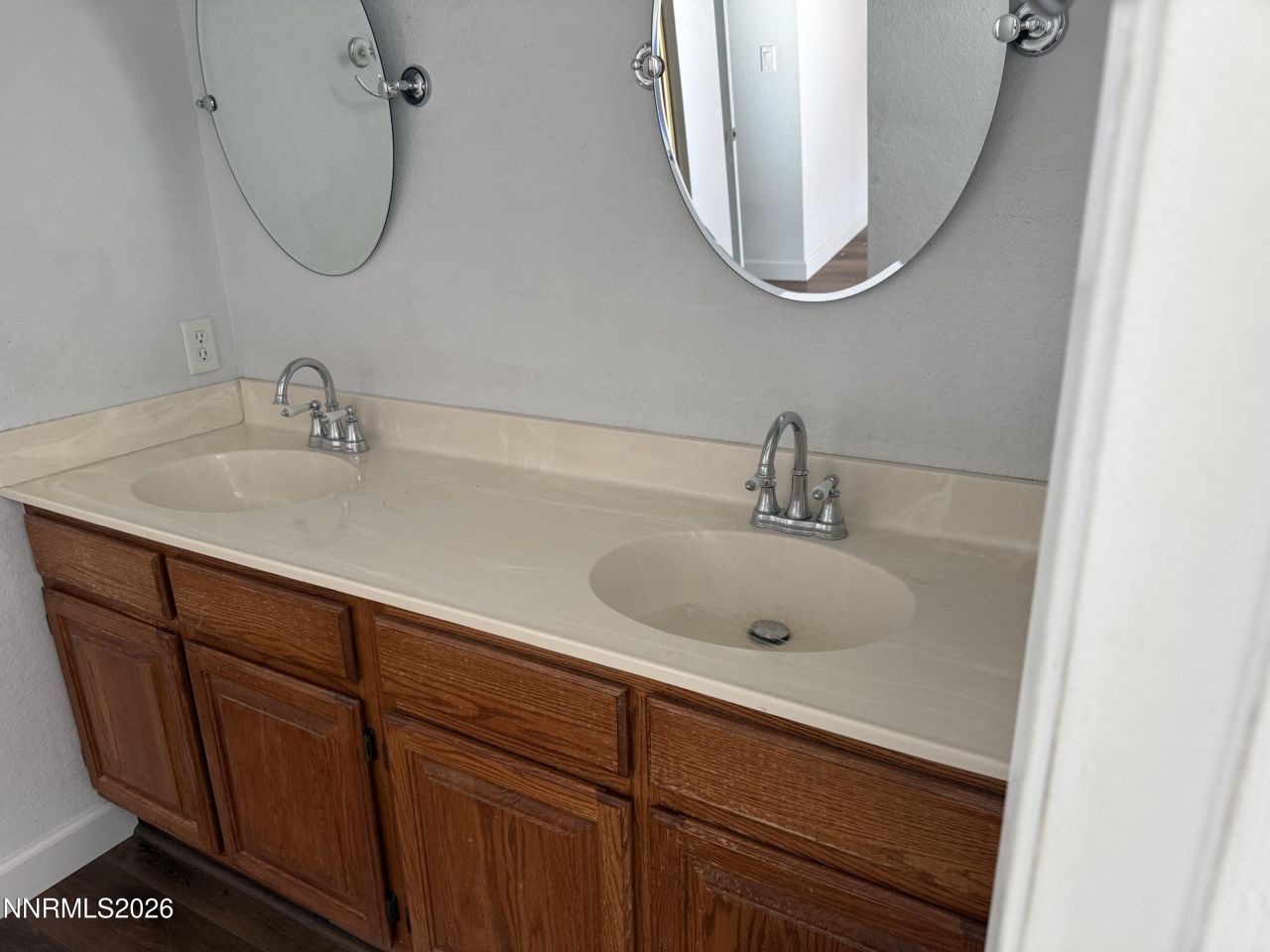 1522 Satellite Drive, Sparks, NV 89436 Photo