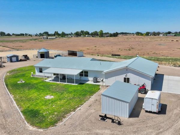 29492 Farmway, Caldwell, ID 83607