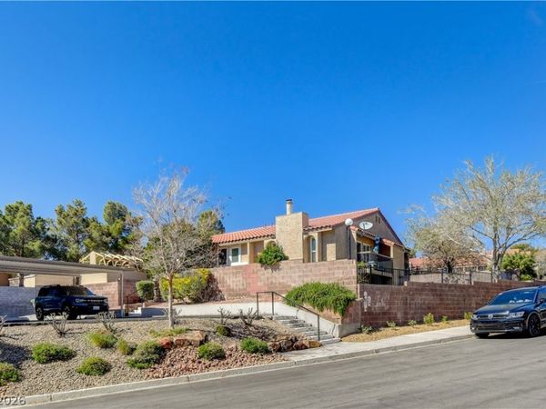 1310 Capri Drive, Unit C, Boulder City, NV 89005