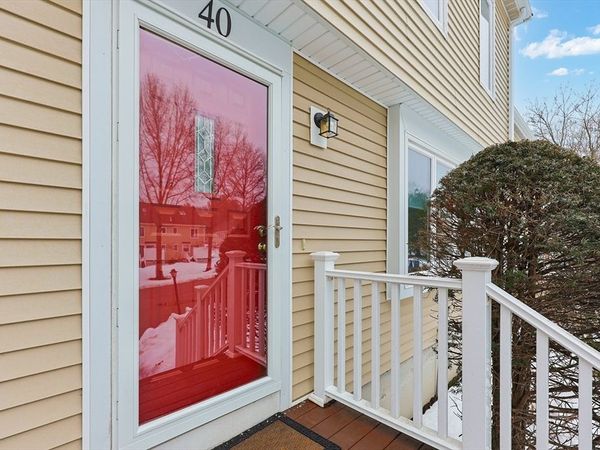 835 Mount Hope St, Unit 40, North Attleboro, MA 02760