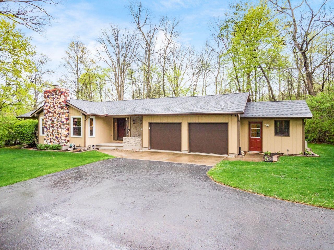 4381 Briarwood Drive, Urbana, OH 43078 Main Photo