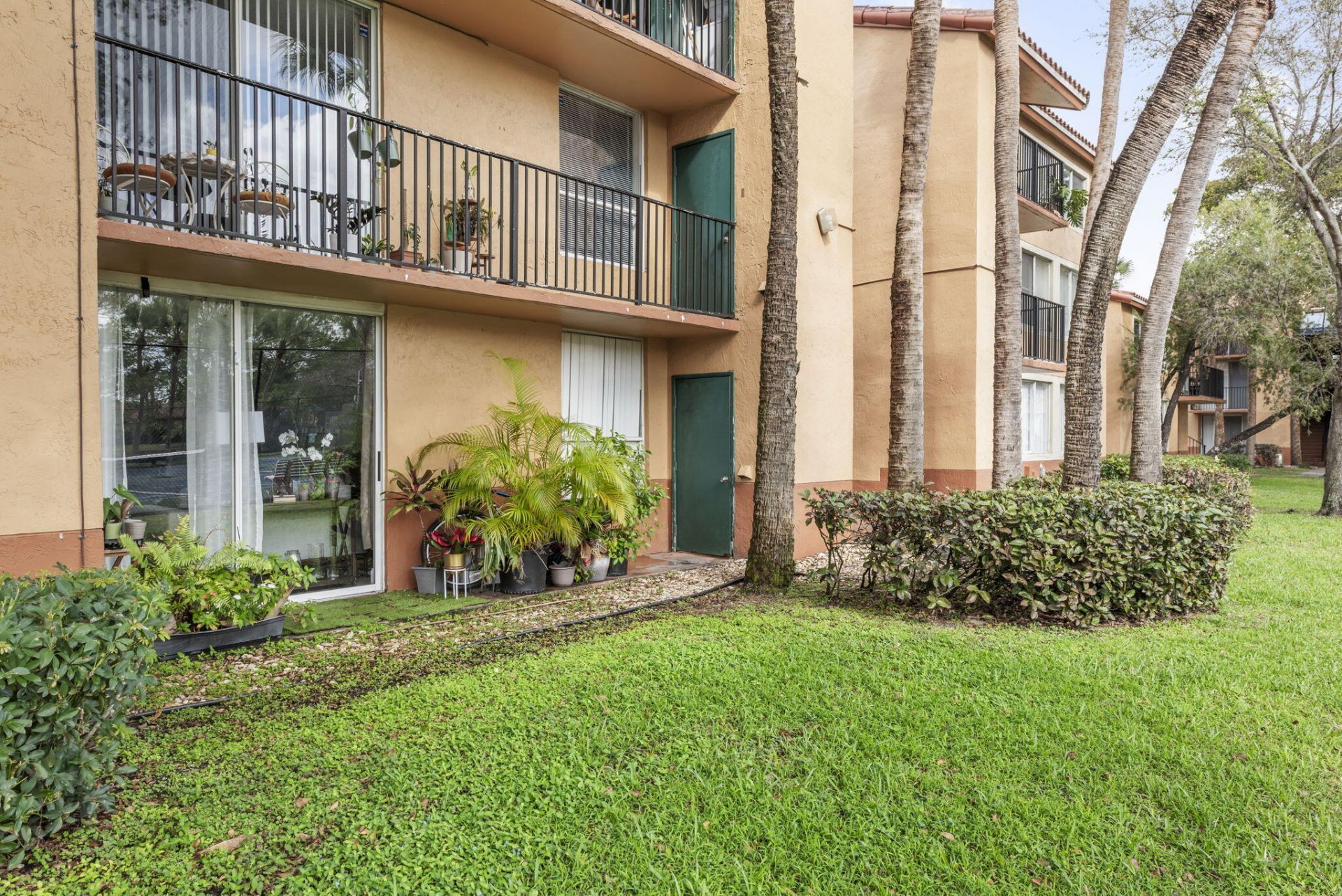 10773 Cleary Boulevard, Unit 106, Plantation, FL 33324 Photo