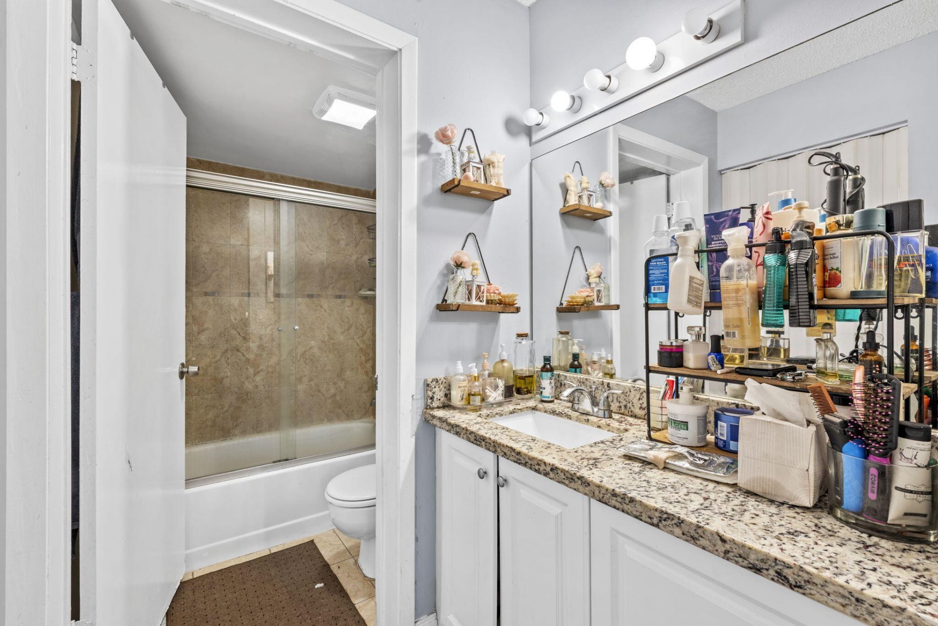 10773 Cleary Boulevard, Unit 106, Plantation, FL 33324 Photo