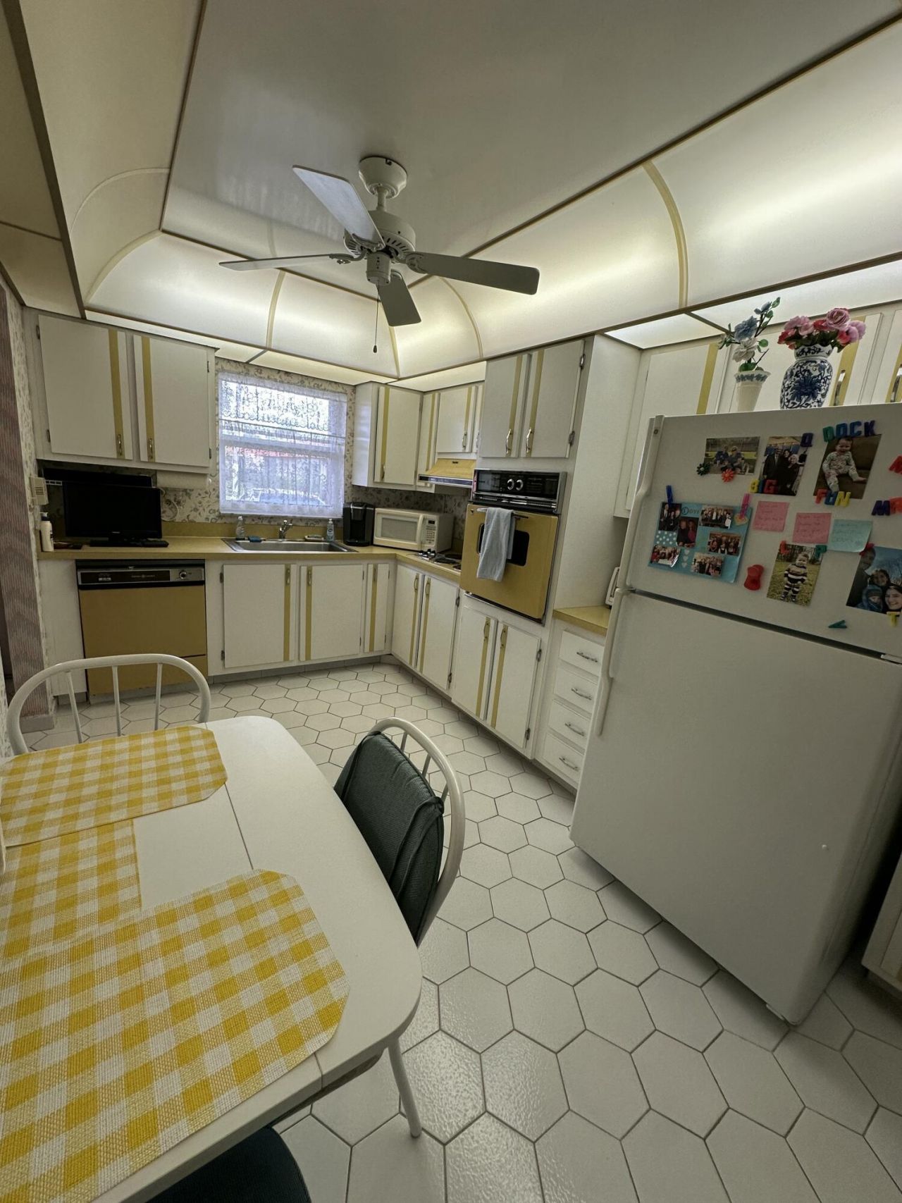 5725 Fernley Drive E, Unit 40, West Palm Beach, FL 33415 Photo