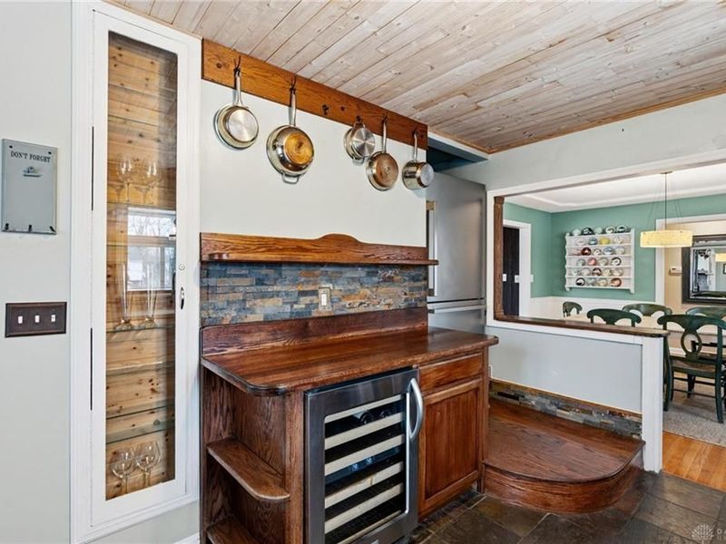 1329 Far Hills Avenue, Oakwood, OH 45419 Photo 23