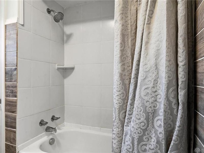 1329 Far Hills Avenue, Oakwood, OH 45419 Photo 26