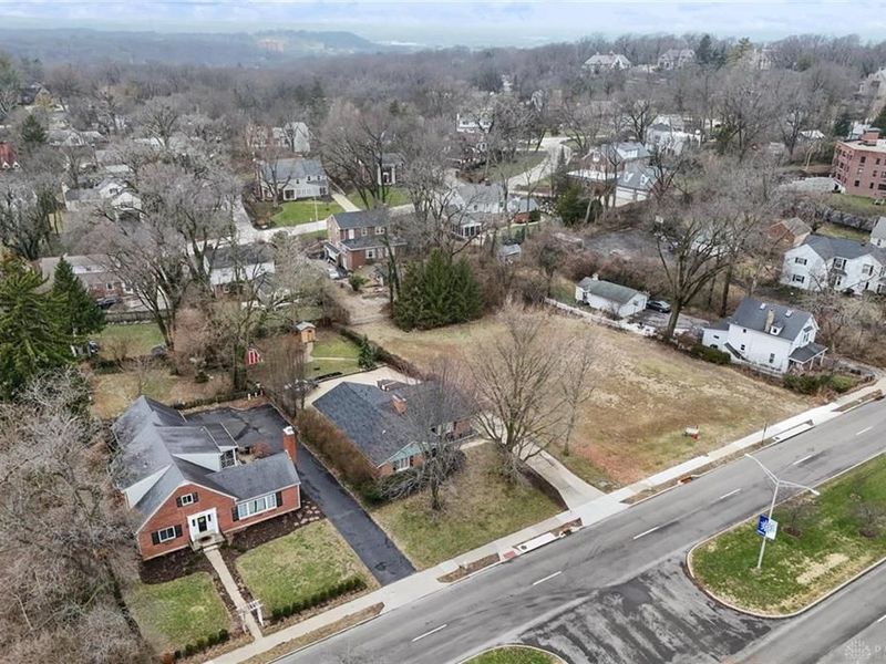 1329 Far Hills Avenue, Oakwood, OH 45419 Photo 50