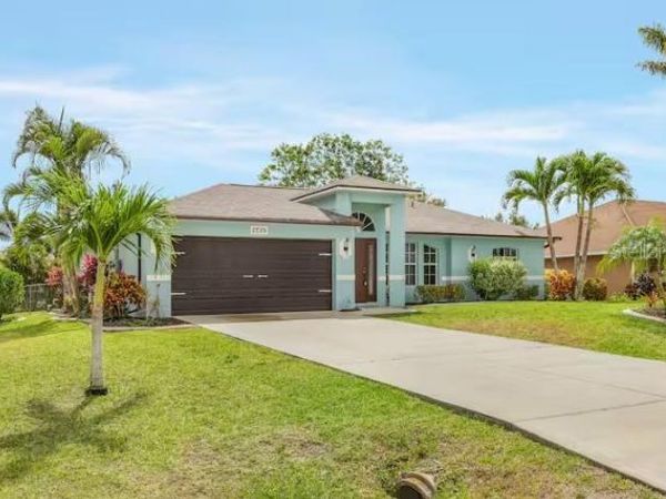 2705 SW 11TH PLACE , CAPE CORAL, FL 33914