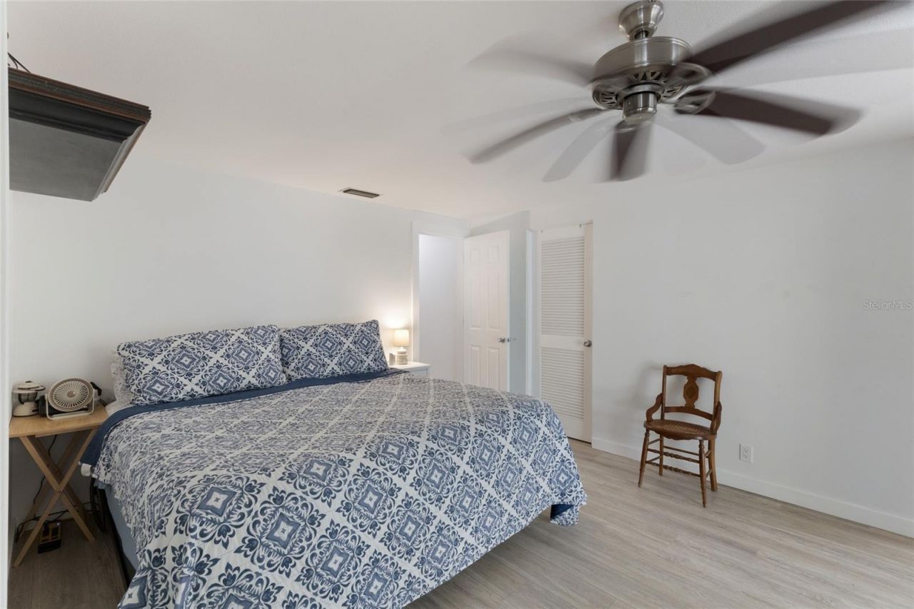 309 57th Street , Holmes Beach, FL 34217 Photo