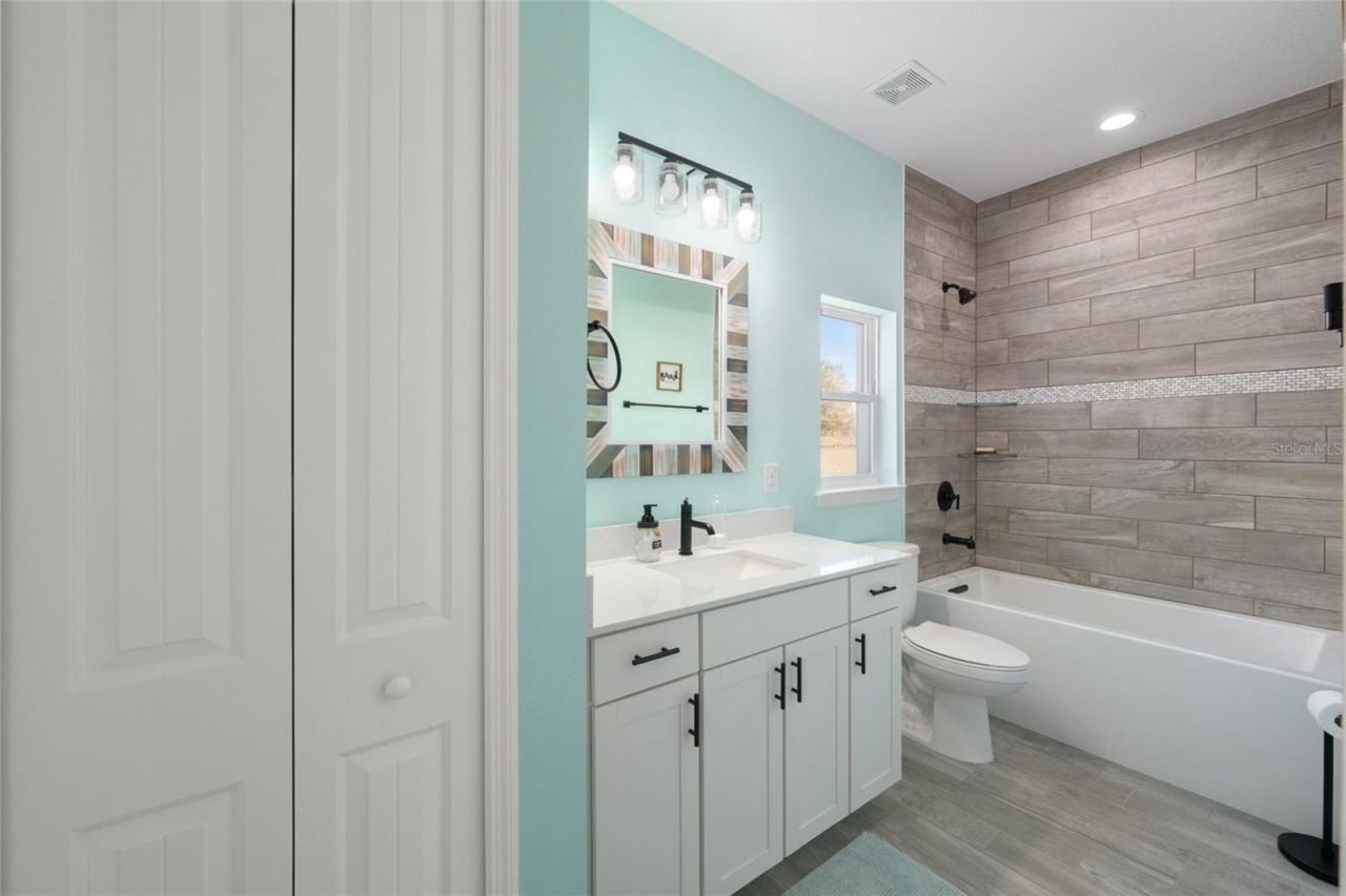 4821 Sunnyside Drive, Fruitland Park, FL 34731 Photo