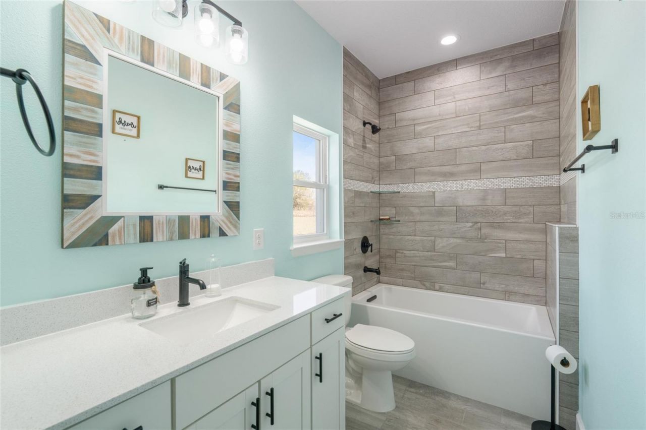 4821 Sunnyside Drive, Fruitland Park, FL 34731 Photo