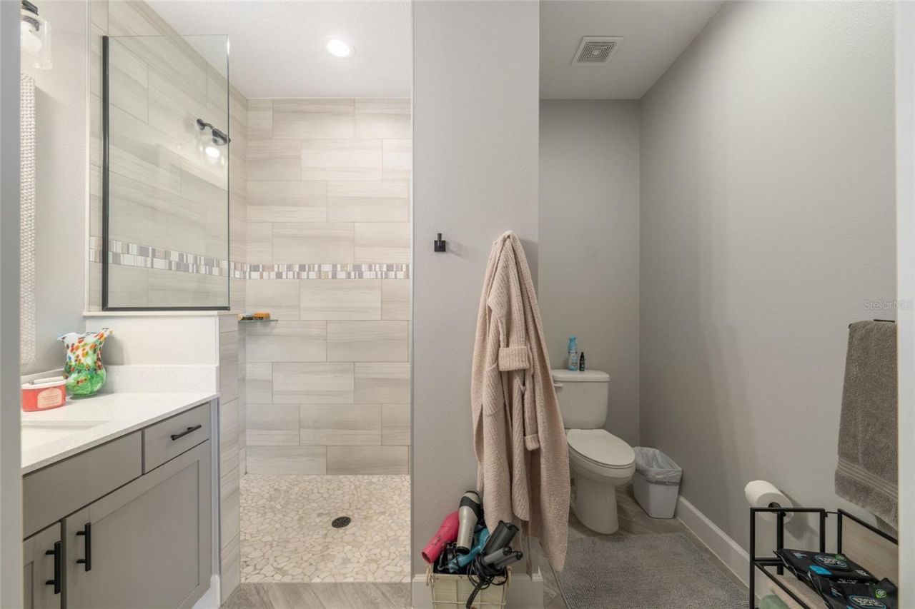 4821 Sunnyside Drive, Fruitland Park, FL 34731 Photo