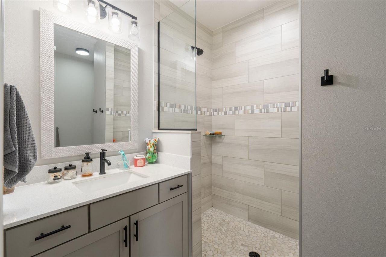 4821 Sunnyside Drive, Fruitland Park, FL 34731 Photo