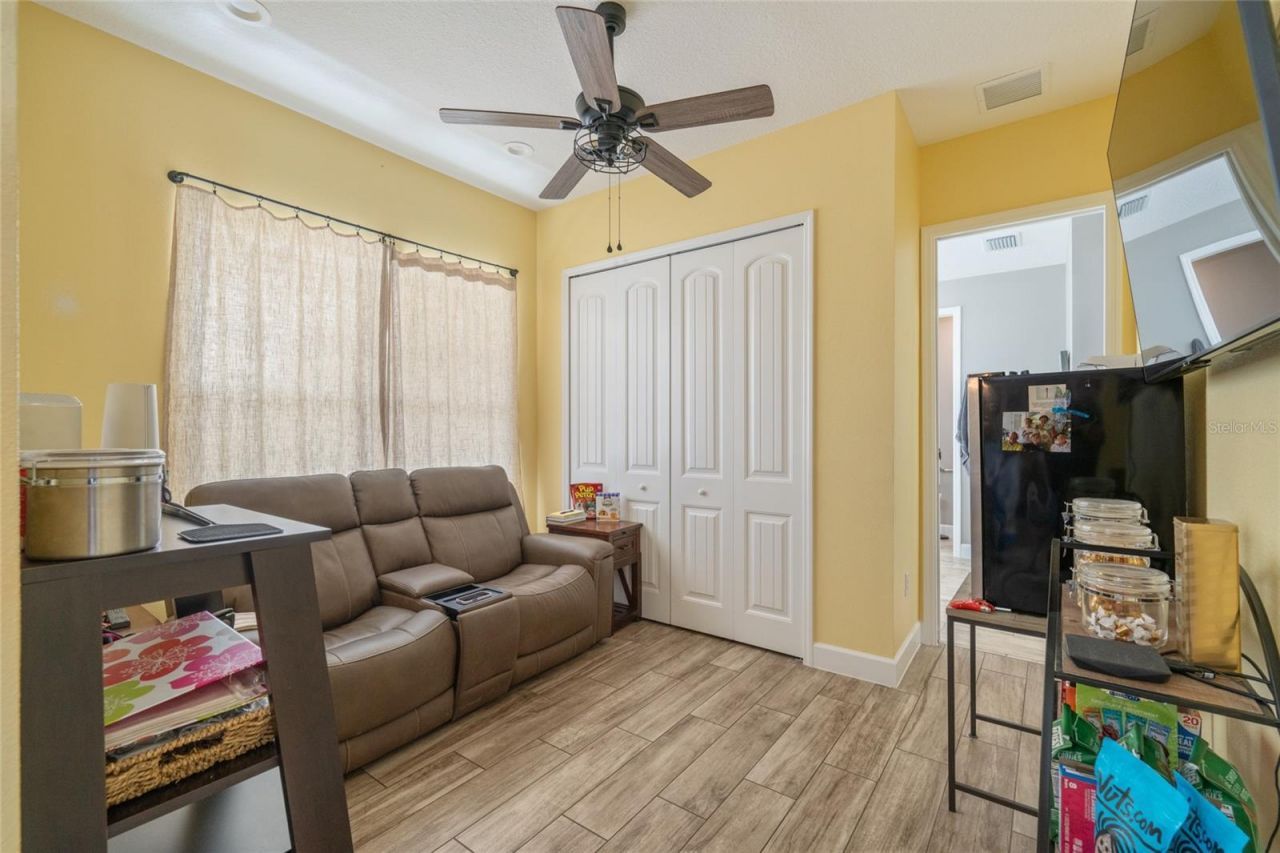4821 Sunnyside Drive, Fruitland Park, FL 34731 Photo