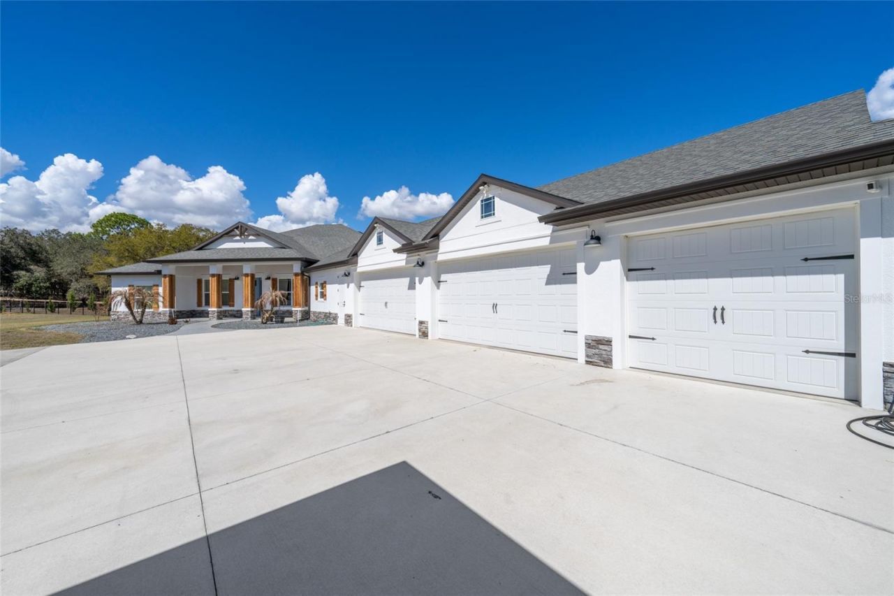 4821 Sunnyside Drive, Fruitland Park, FL 34731 Photo