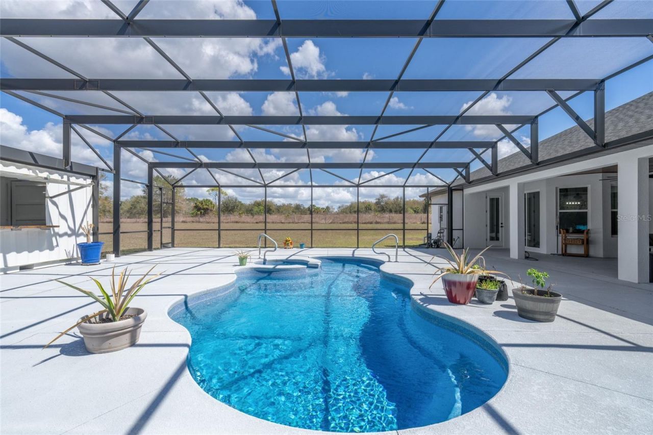 4821 Sunnyside Drive, Fruitland Park, FL 34731 Photo