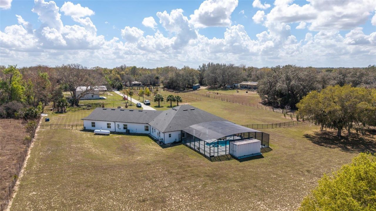 4821 Sunnyside Drive, Fruitland Park, FL 34731 Photo