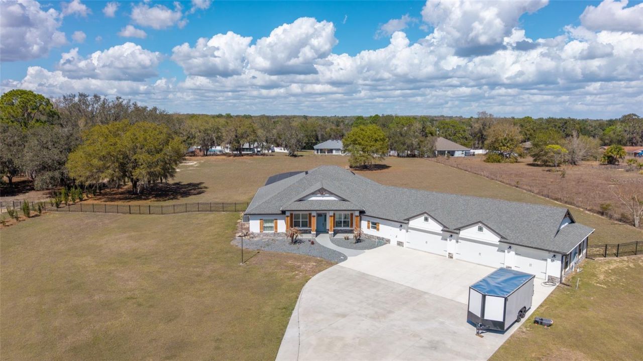 4821 Sunnyside Drive, Fruitland Park, FL 34731 Photo
